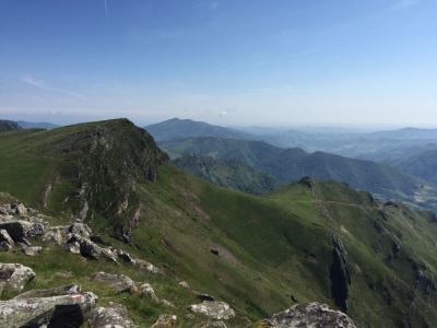 RB64-Buztanzelhay et Astate depuis Baïgorri