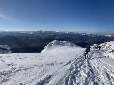 RB64-Sur le massif enneigé de la Rhune