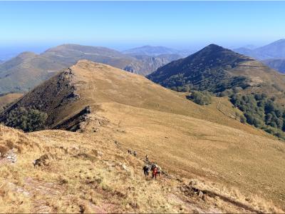 RB64-Akomendi et Goramakil depuis Itzulegi