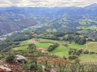 RB64-Zarkindegi depuis le vallon de Beartzun